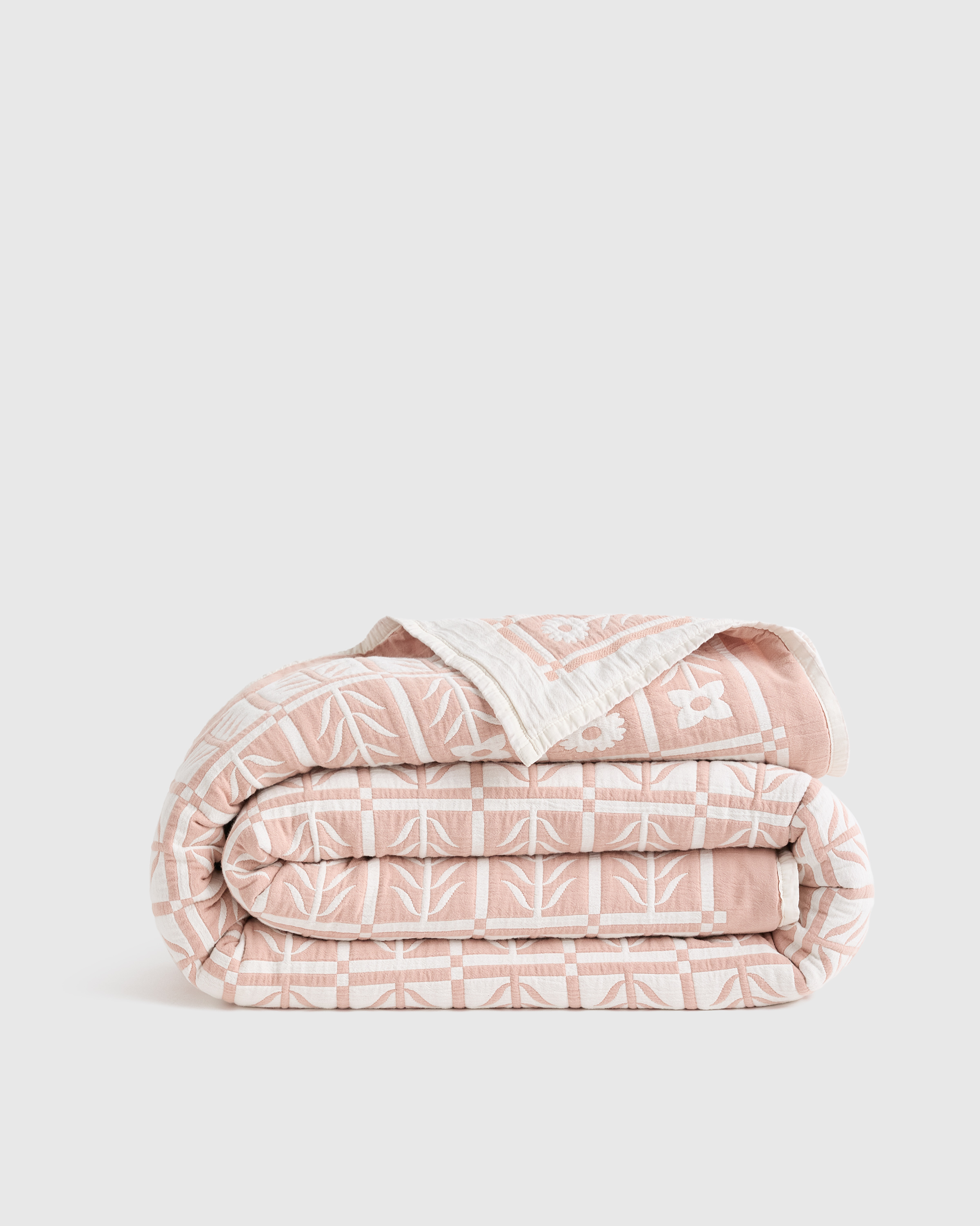Rose Organic Cotton Jacquard Floral Coverlet