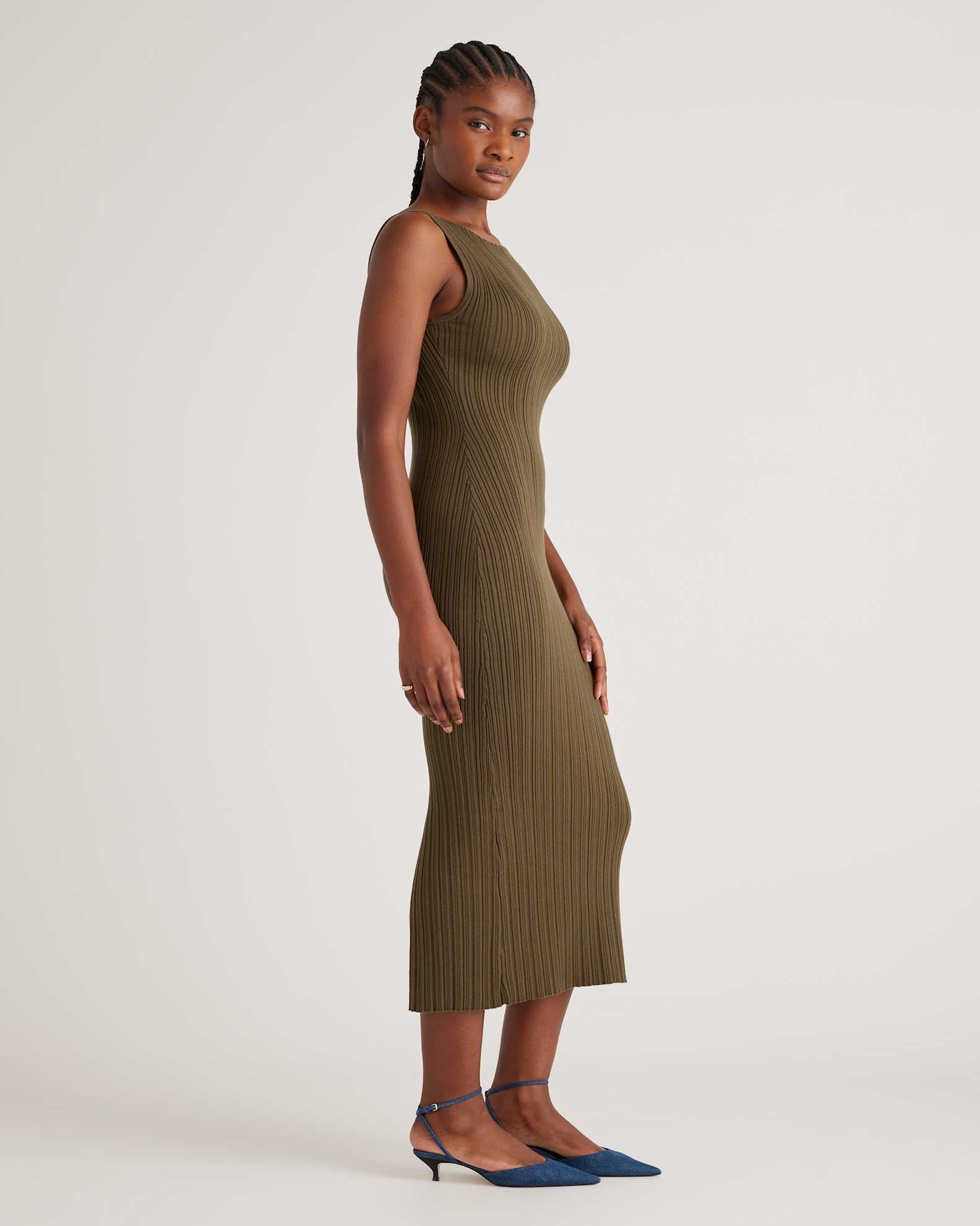 Quince Women's Ribbed Sleeveless Midi Dress in Olive, Medium Size - Luxurious Cotton Cashmere Blend Quince Women's Ribbed Sleeveless Midi Dress in Olive, Medium Size - Luxurious Cotton Cashmere Blend