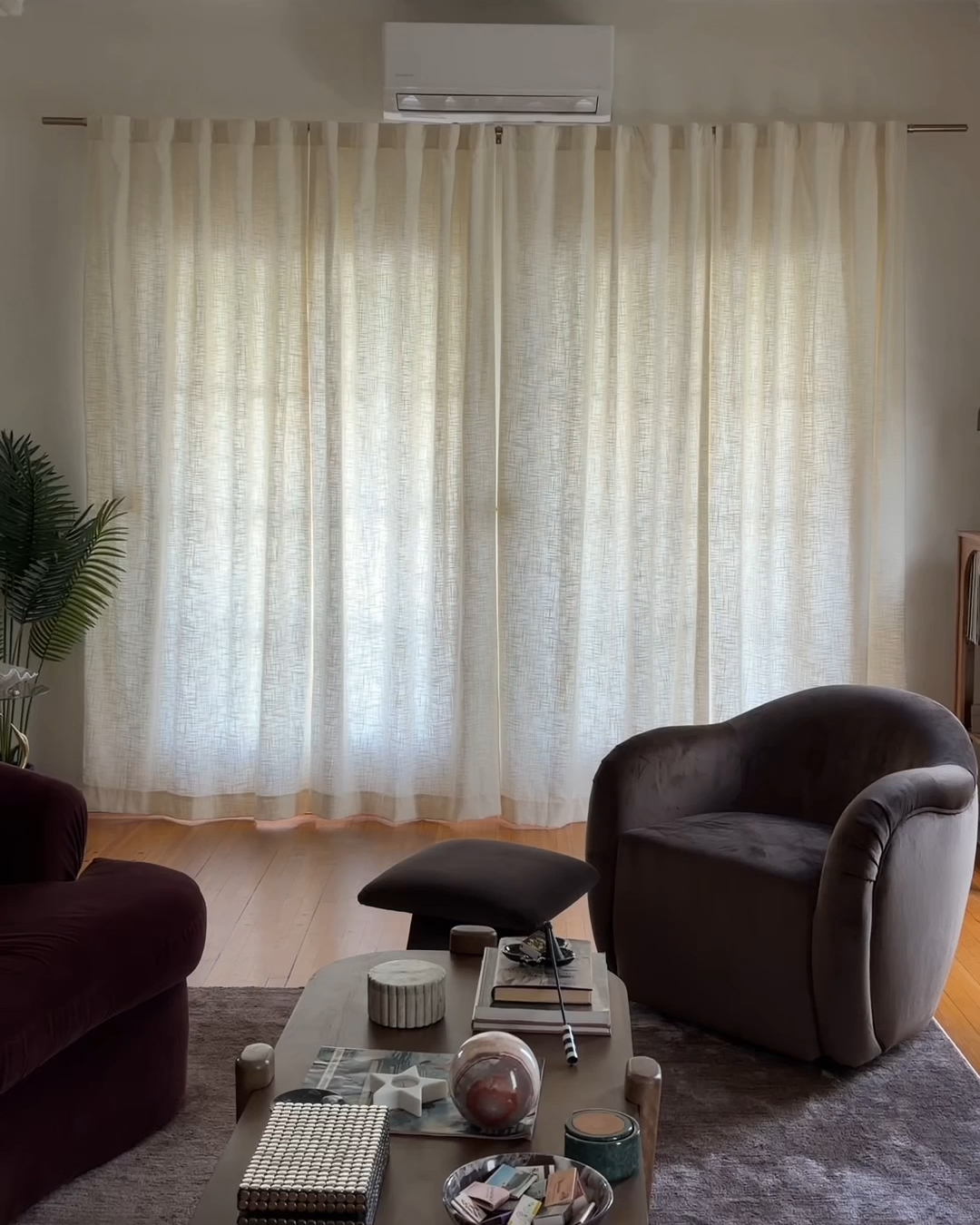Textured Cotton Curtain - PDP Video Thumbnail (Ivory, 4x5)