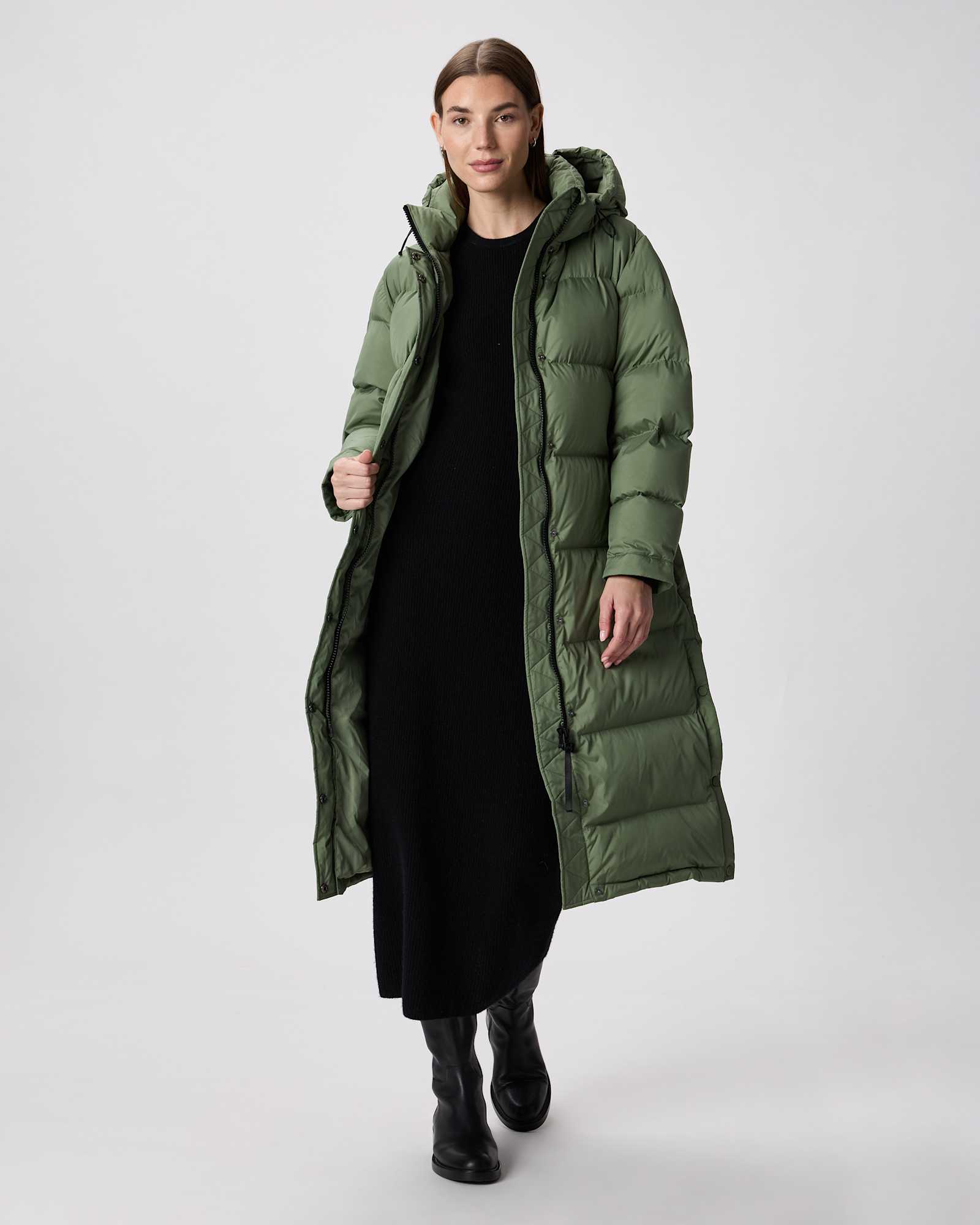 Puffer Website Responsible Down Long Puffer Jacket in Sea Spray Green