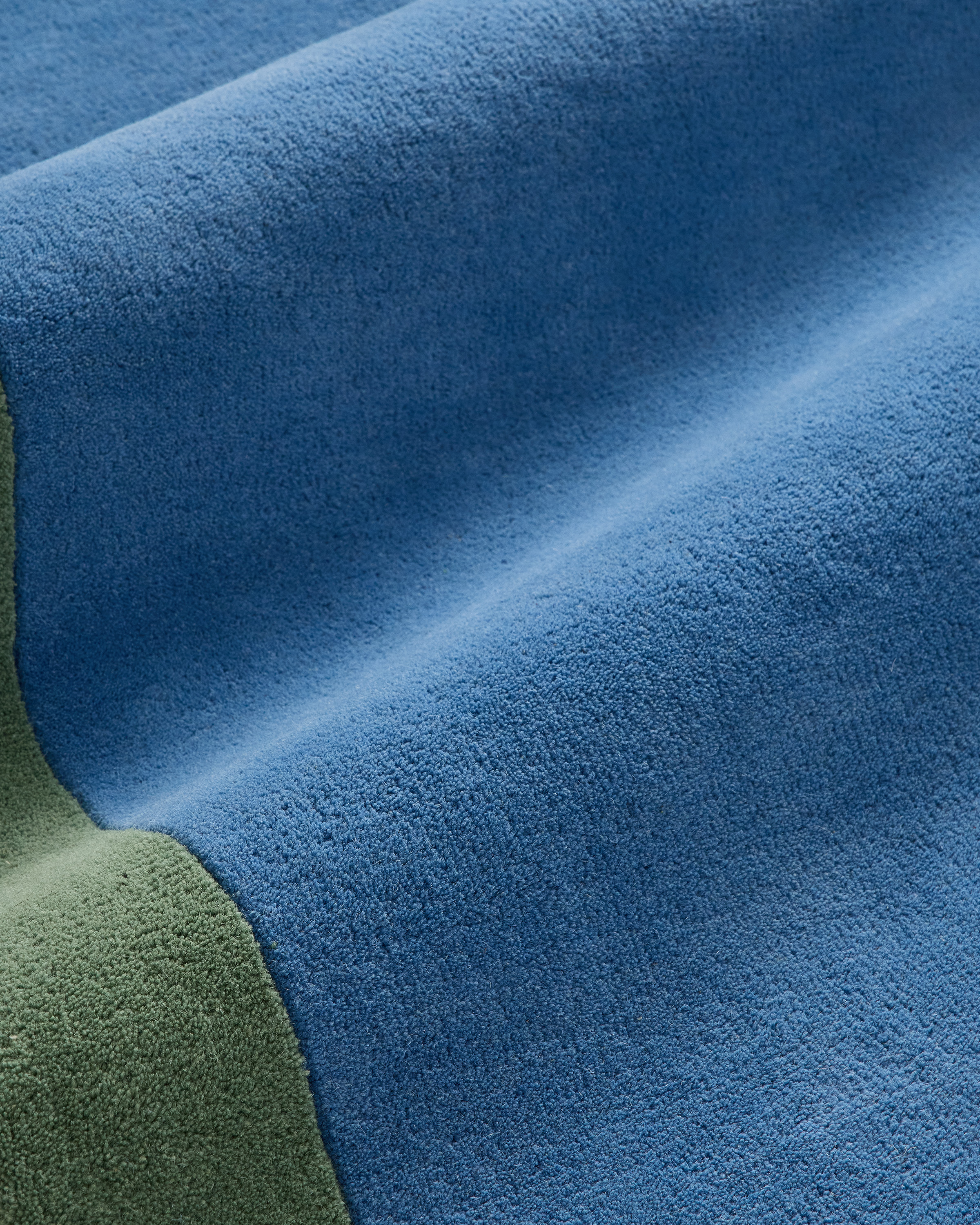 U-RUG-1735-BLU-5X8-0049_EDITED