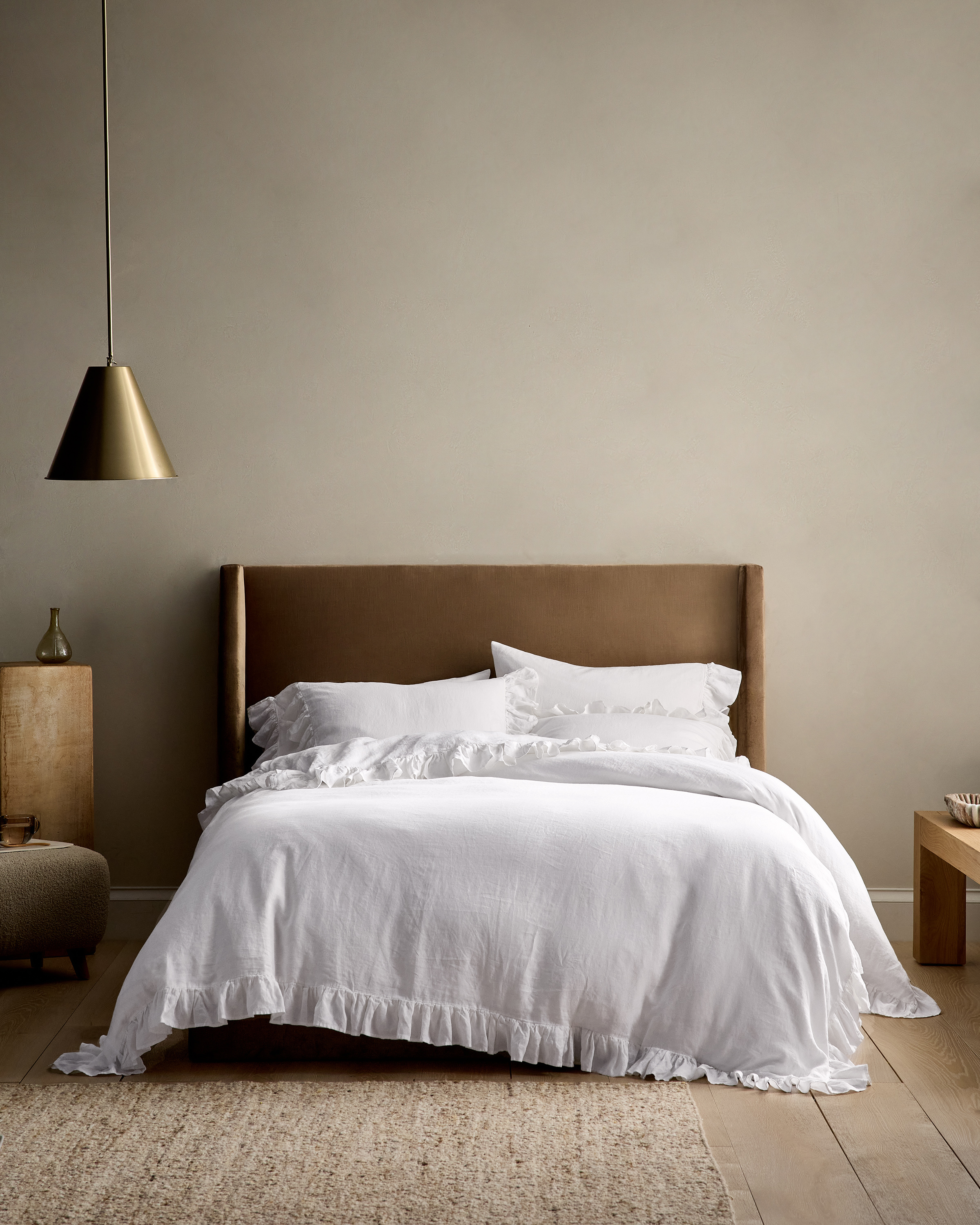 U-BEDD-556-WHIT-0045 EDITED