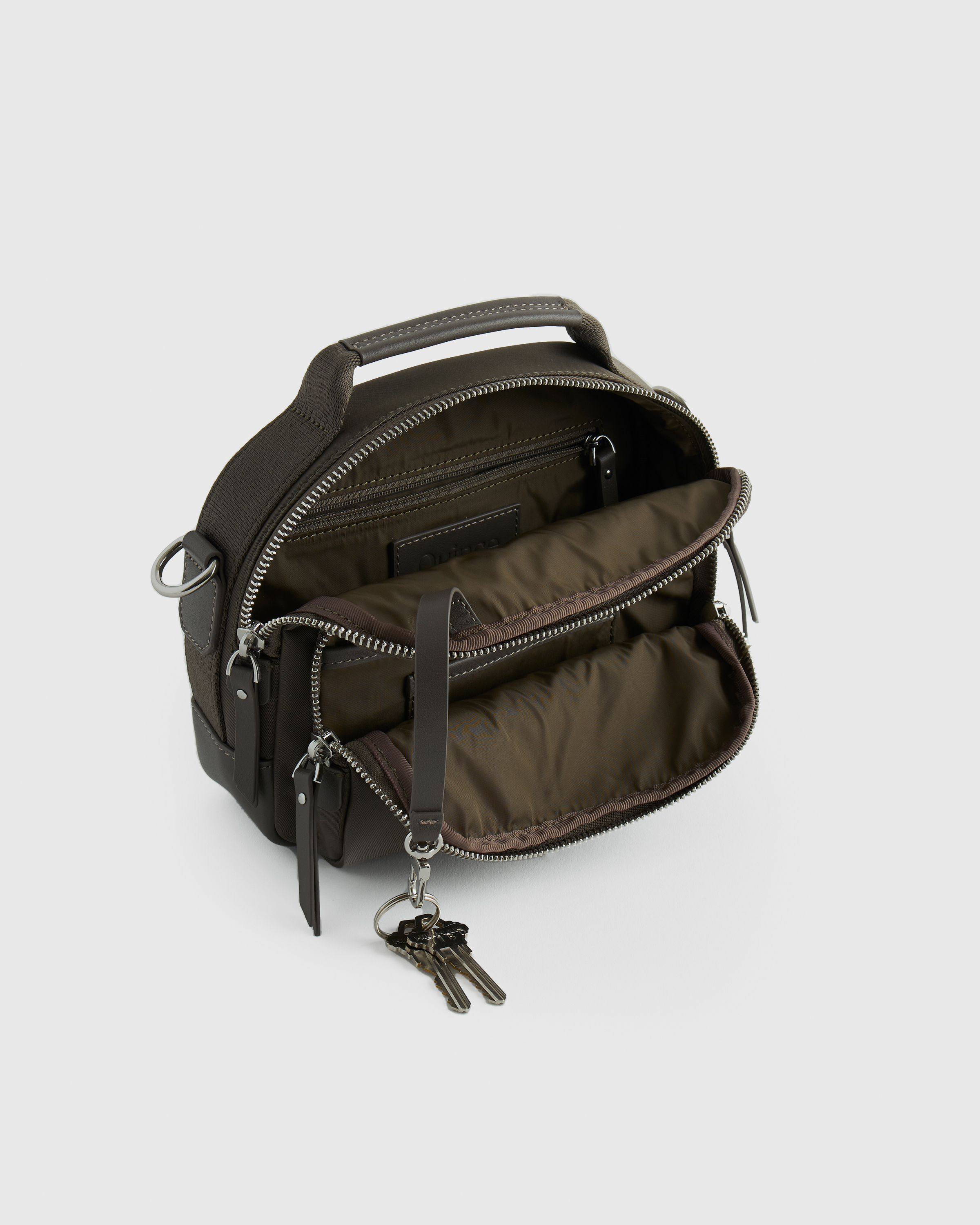 Quince Revive Camera Crossbody - Thumbnail 2