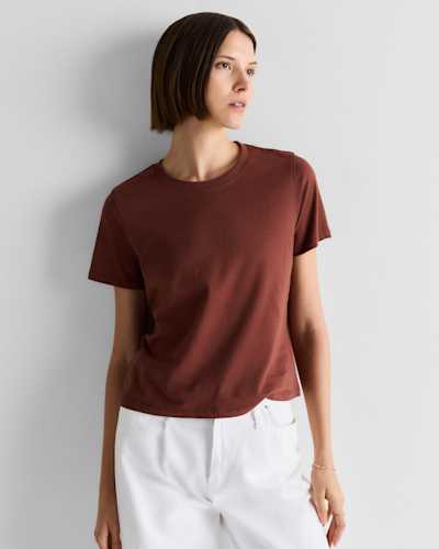 T-shirt 100 % coton biologique à col rond et à coupe carrée