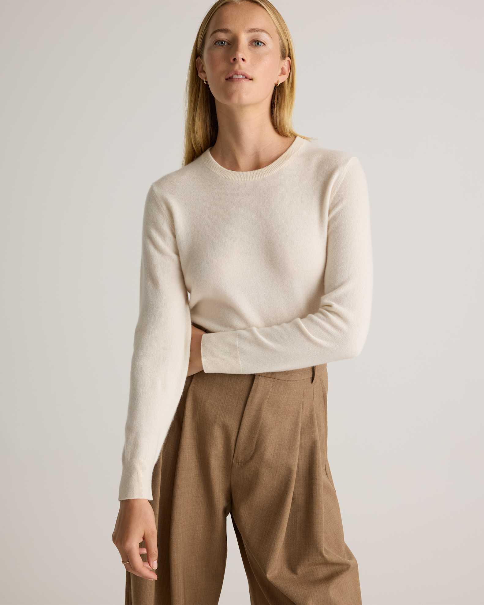 Mongolian Cashmere Crewneck Sweater in Ivory