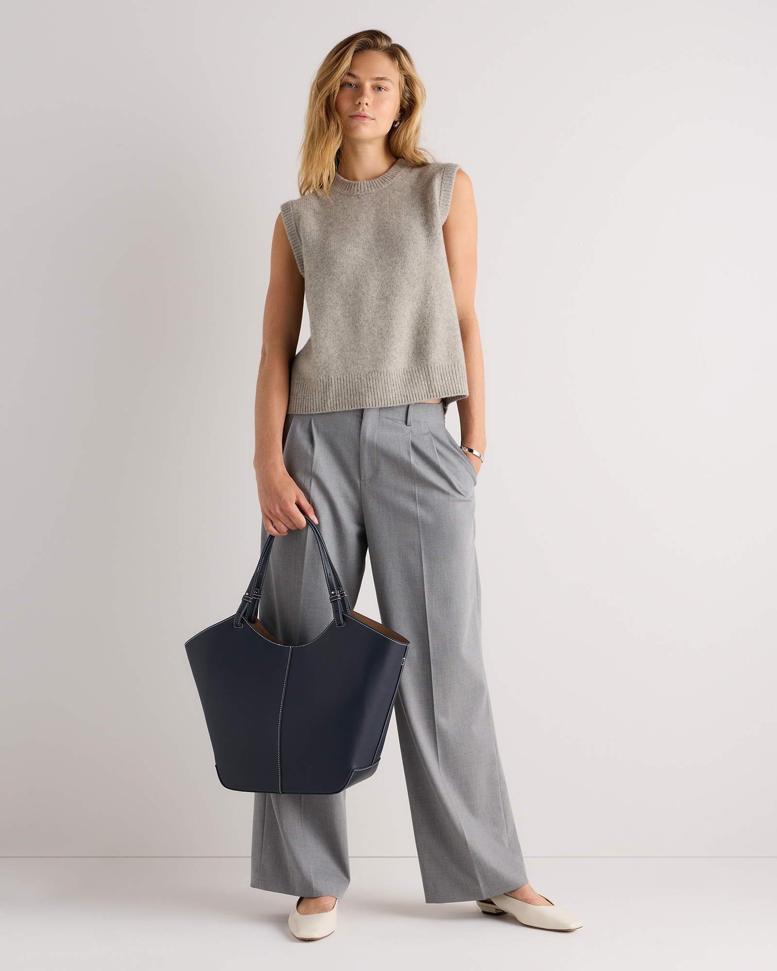 W-BAG-186-DEENAV-01 EDITED