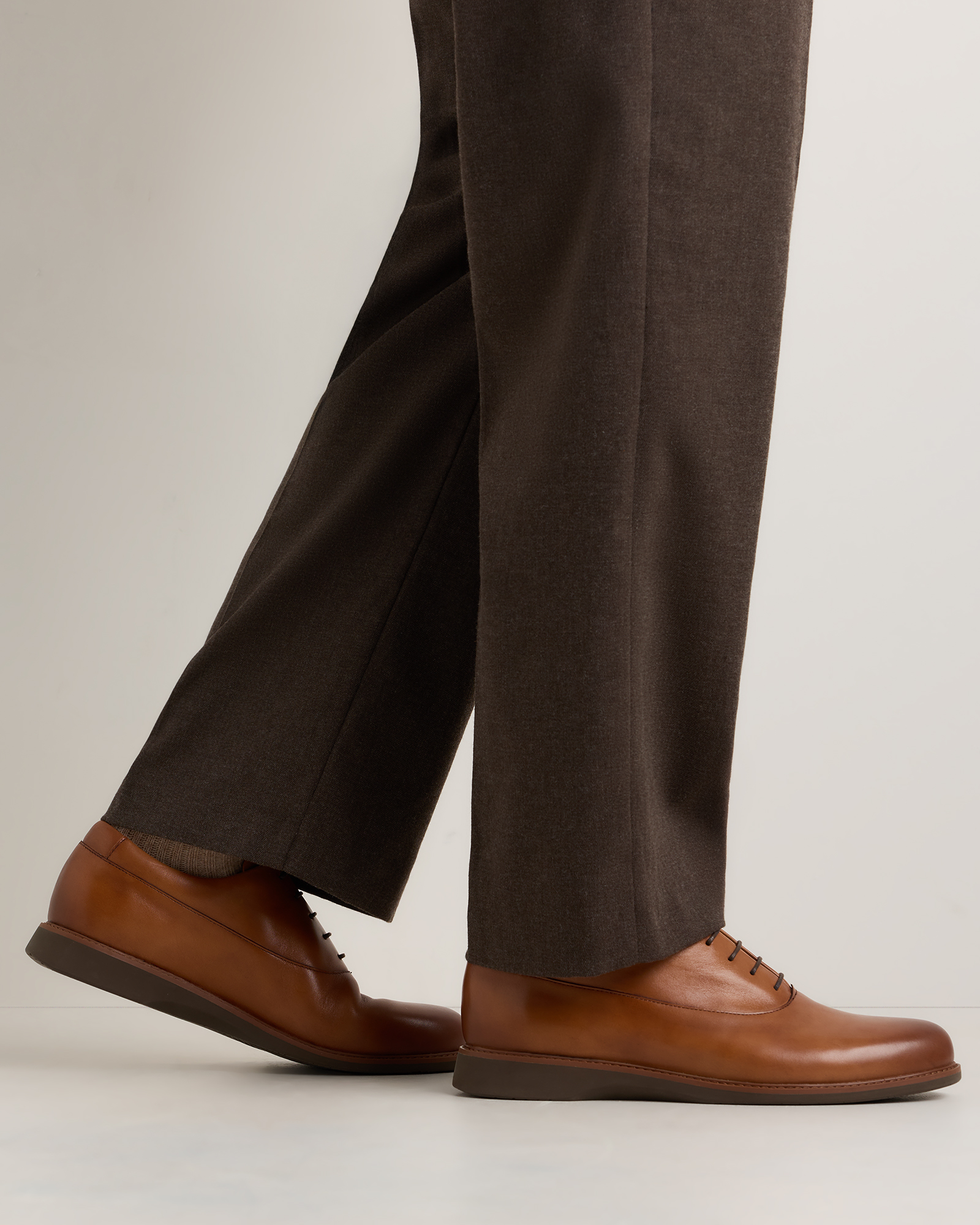 Quince Italian Leather Oxford Shoes Men’s 11.5 Cognac New in Box Italian Leather Cap Toe Oxford main image 4