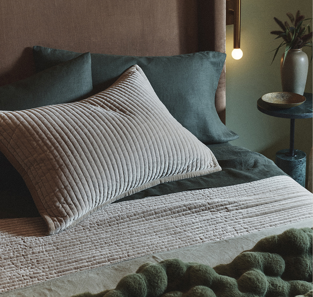 Container3desktop-12.03