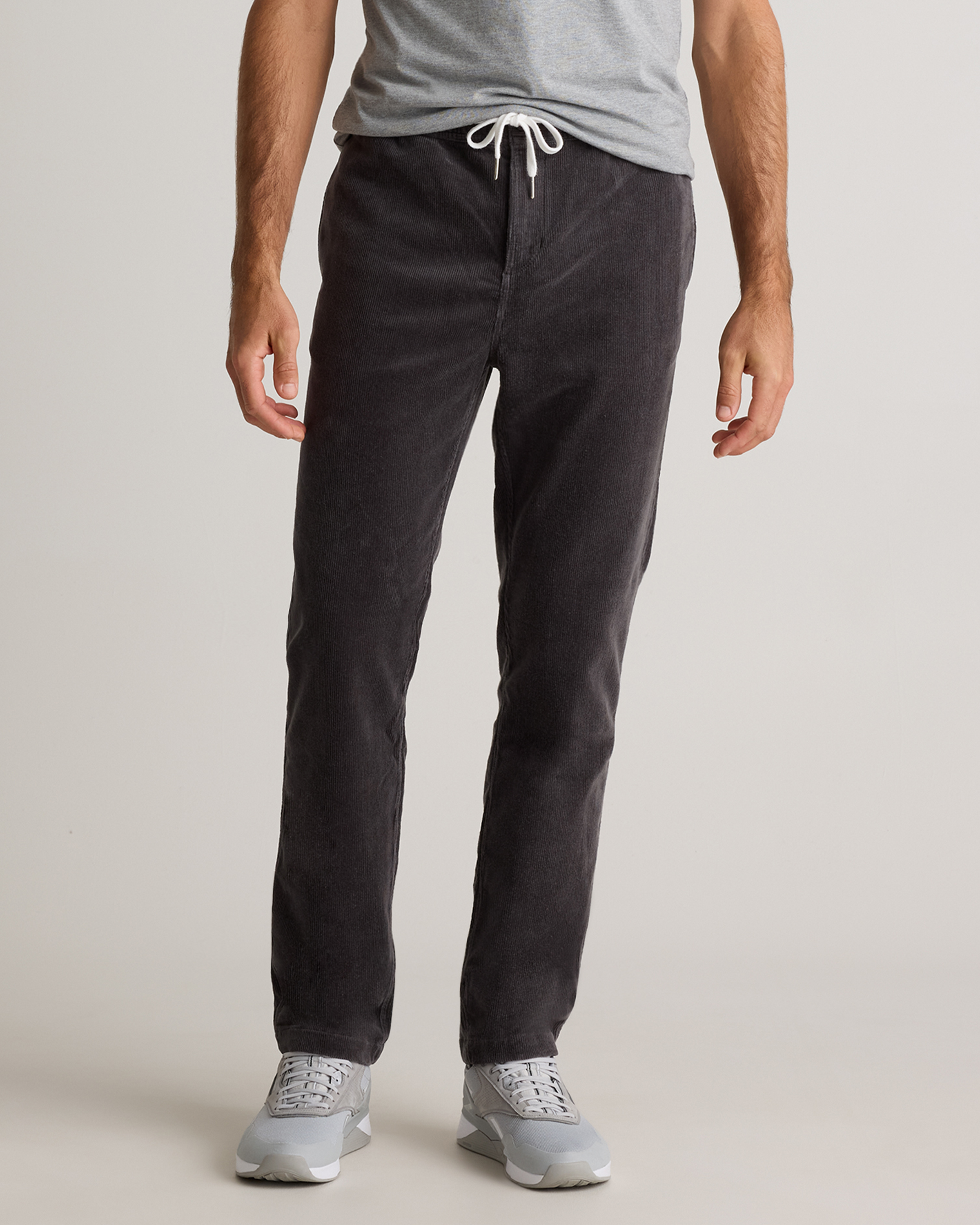 Quince Men's Organic Stretch Corduroy Drawstring Trouser In Dark Coal