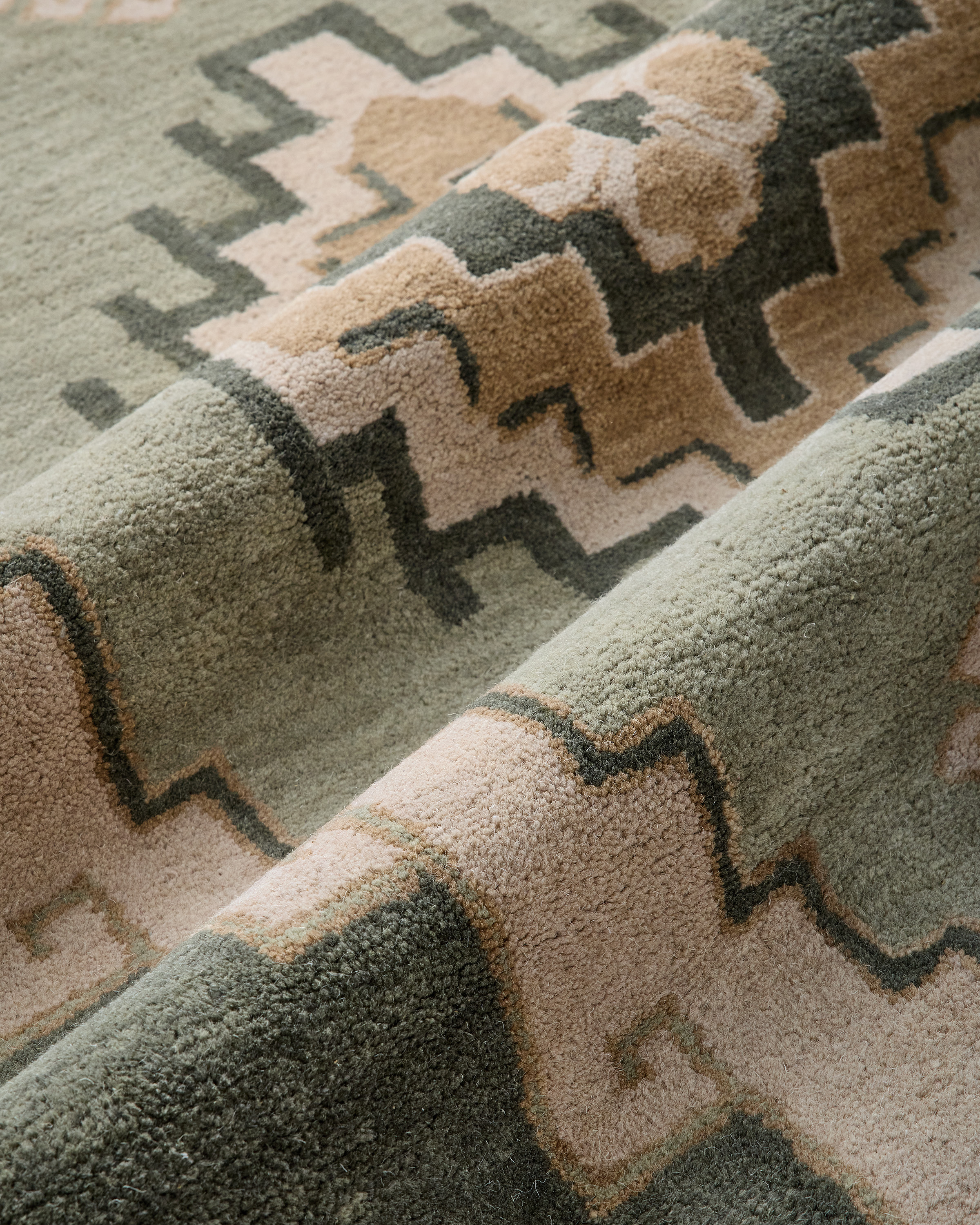 U-RUG-586-GRE-5X8-0128 EDITED