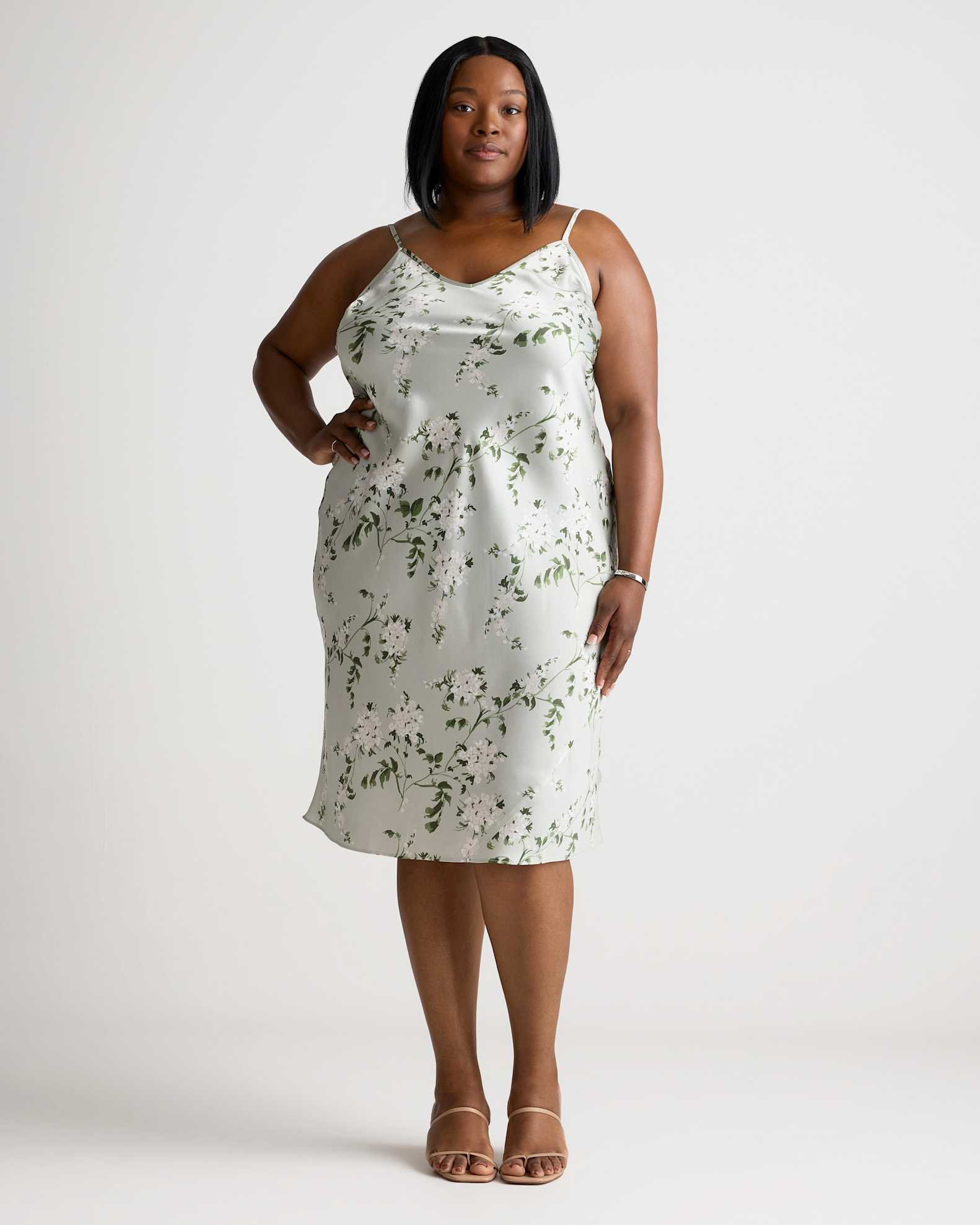Women's Slip Dress in Jasmine Vines, Size 1X, Silk by Quince Women's Slip Dress in Jasmine Vines, Size 1X, Silk by Quince