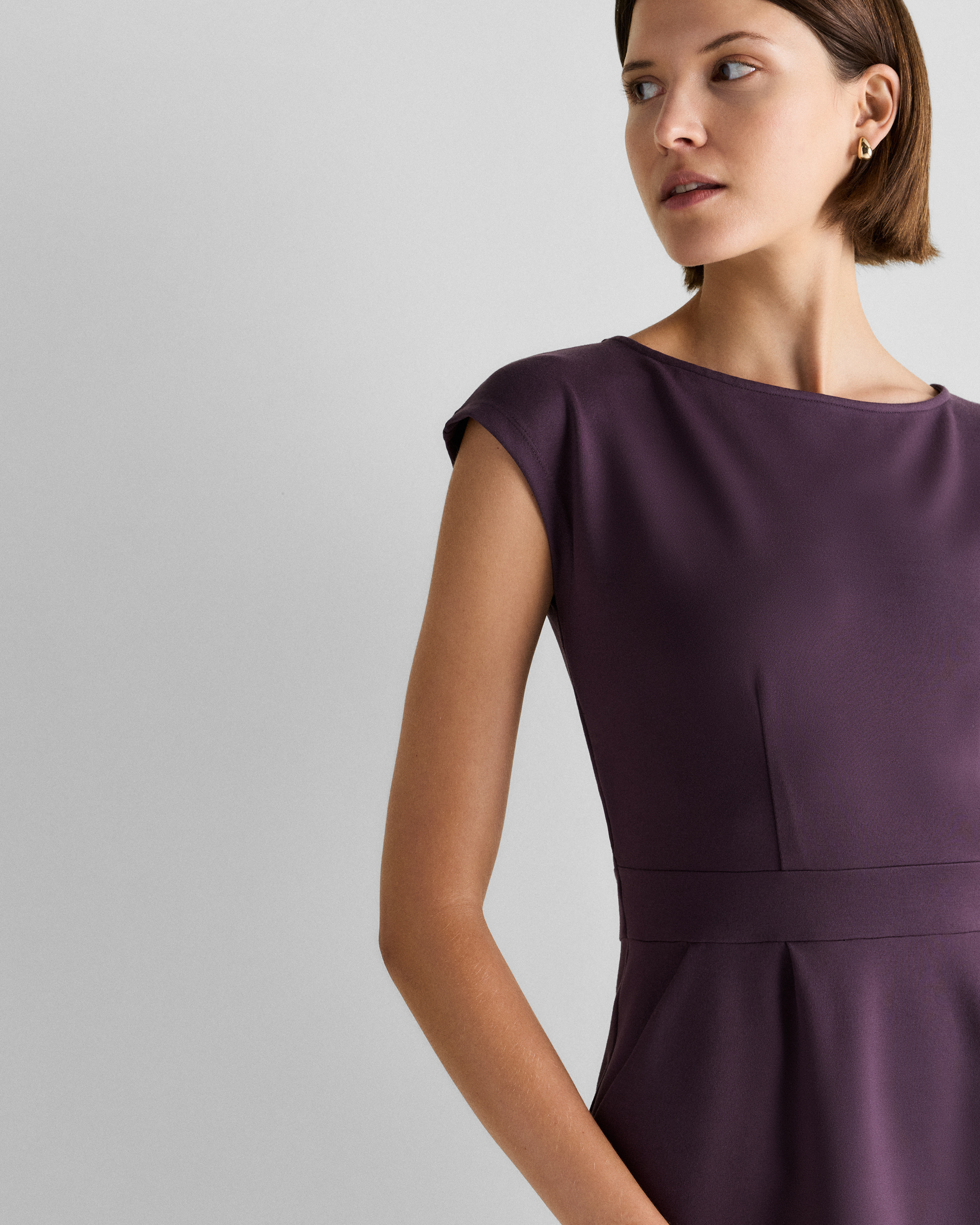 Ultra-Stretch Ponte Cap Sleeve Dress in Dark Orchid Purple