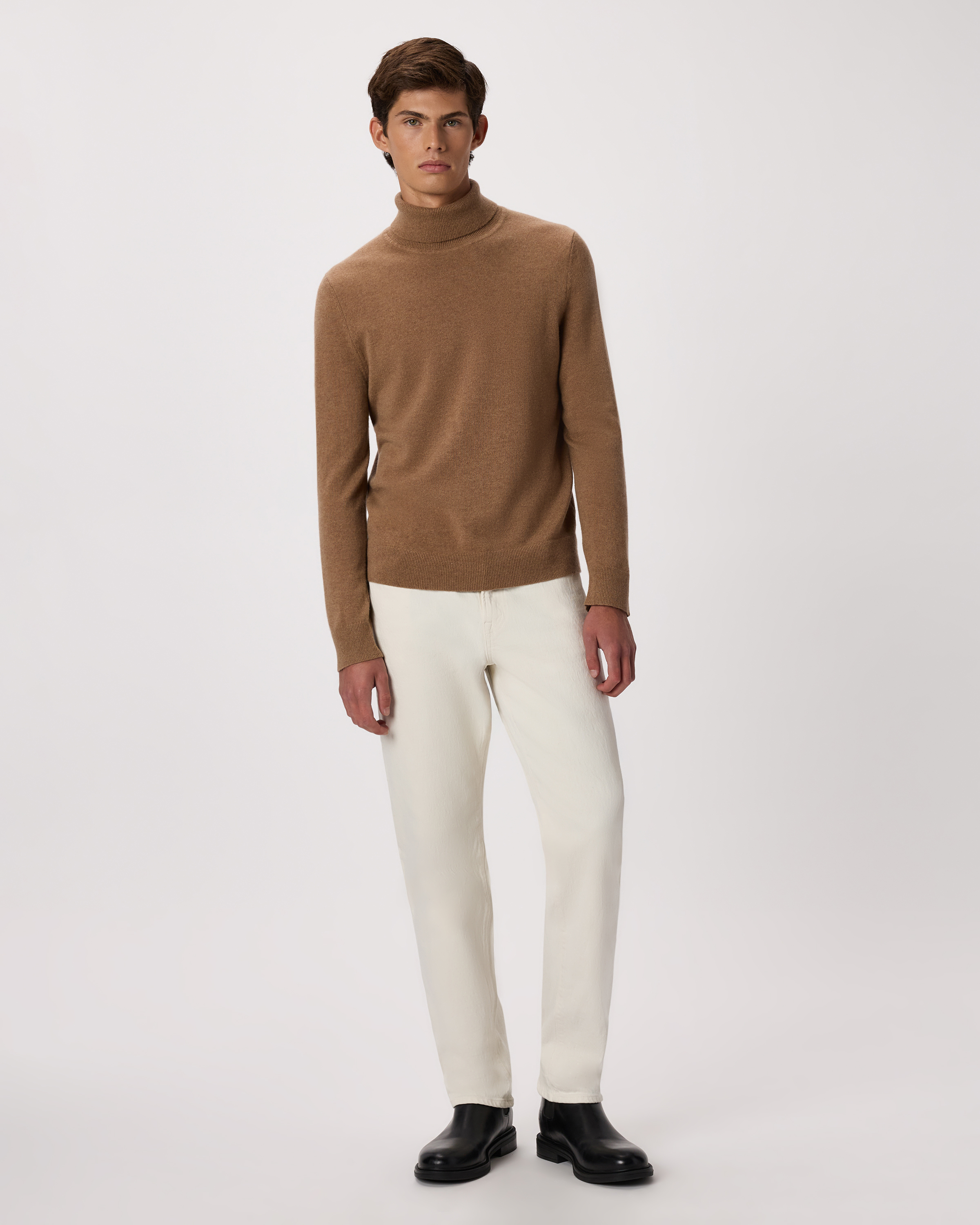 Mongolian Cashmere Turtleneck Sweater in Teak