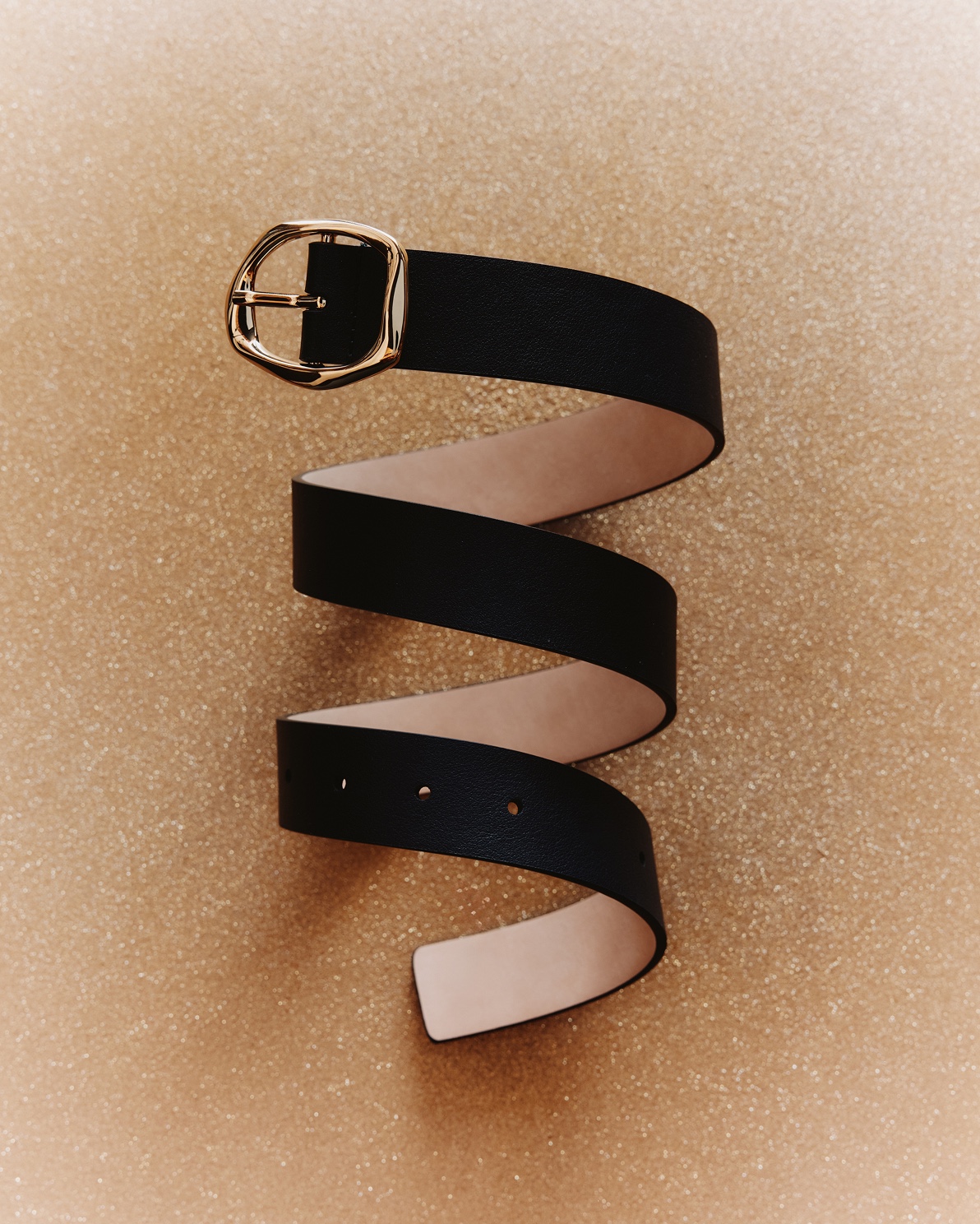 Zoe Sculptural European Leather Belt