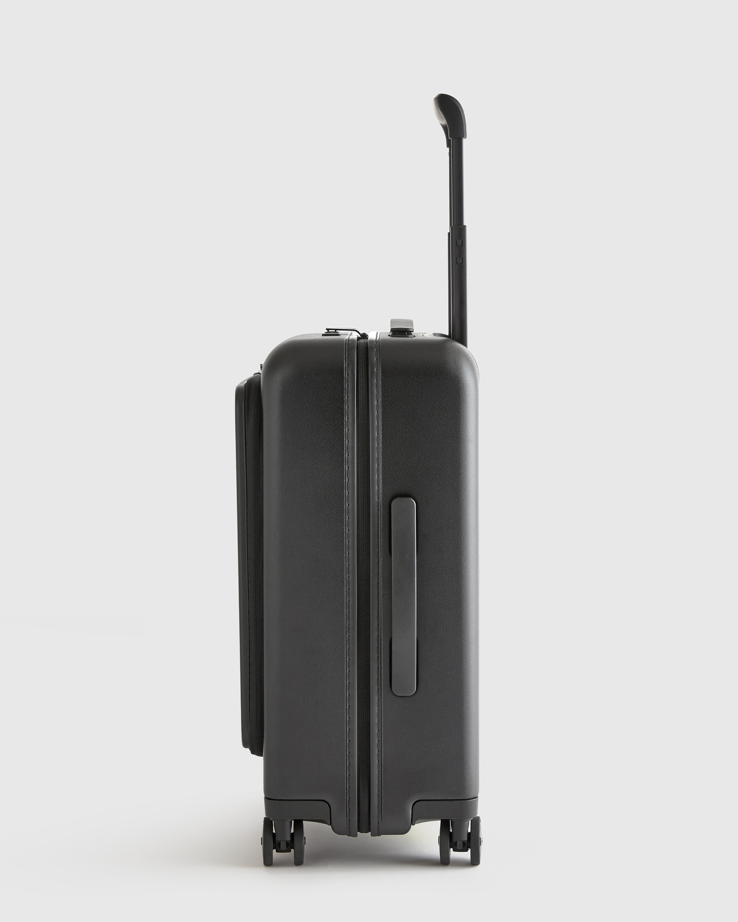 トーシュ   ギャリーⅠ Front Pocket Carry-On Suitcase in Black