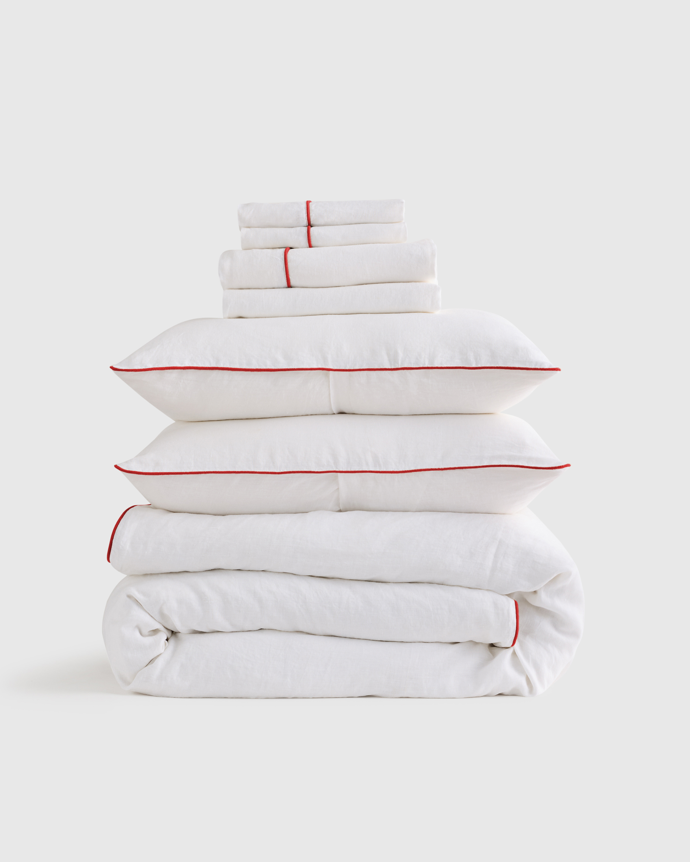 White/Cherry European Linen Piped Deluxe Bedding Bundle