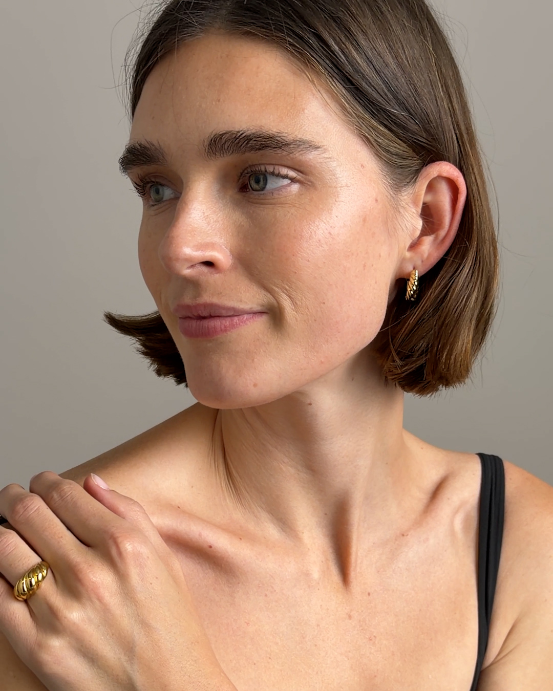 Croissant Hoops Gold Vermeil 4x5 Thumbnail