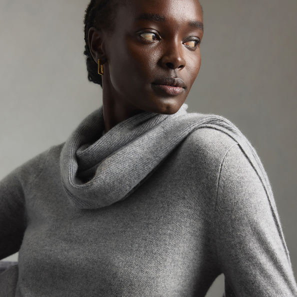 linen-crib-sheet terra detail 13419 10 linen-crib-sheet terra detail 13419 10