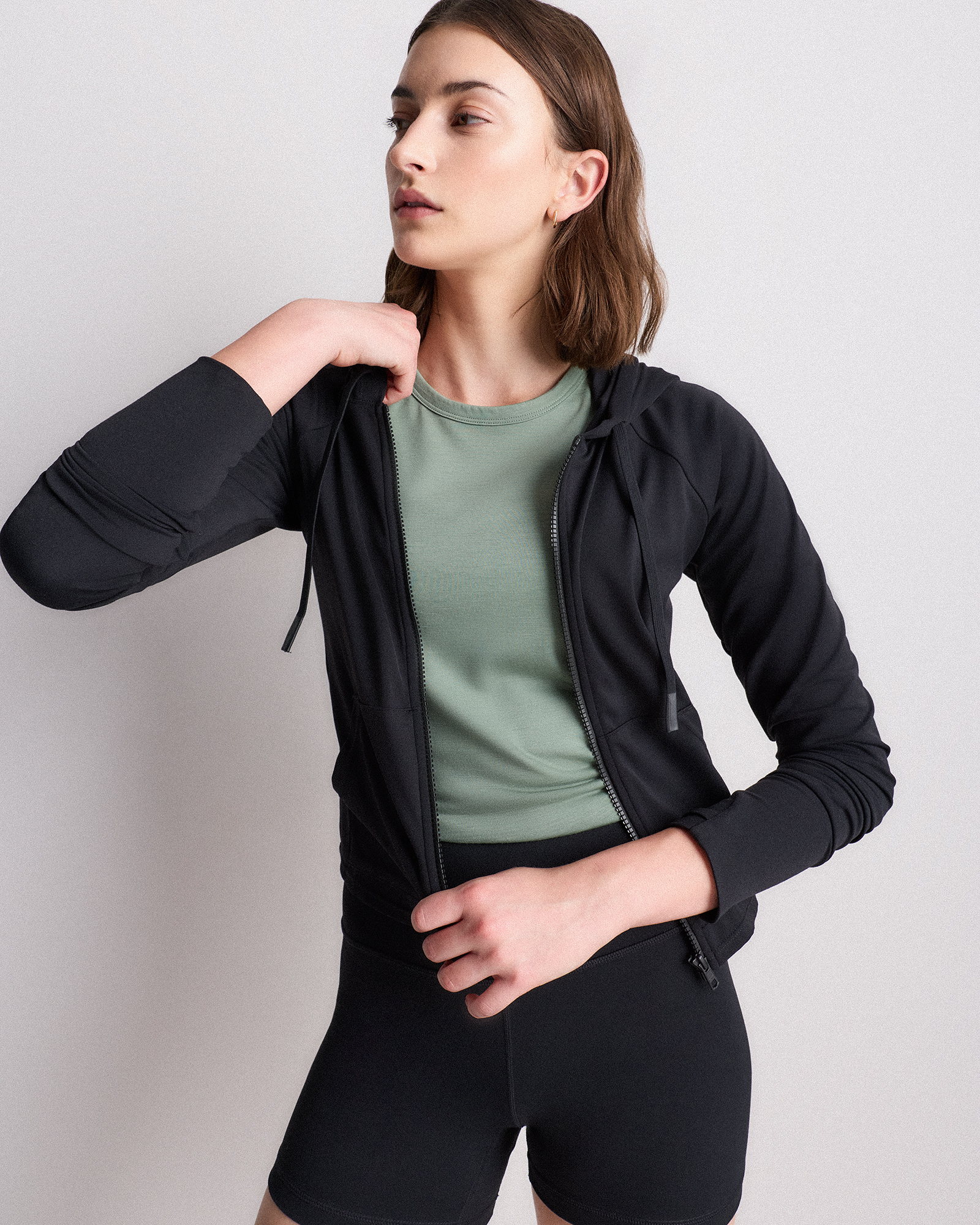Quince Women's Ultra-form Hooded Crop Jacket In Black