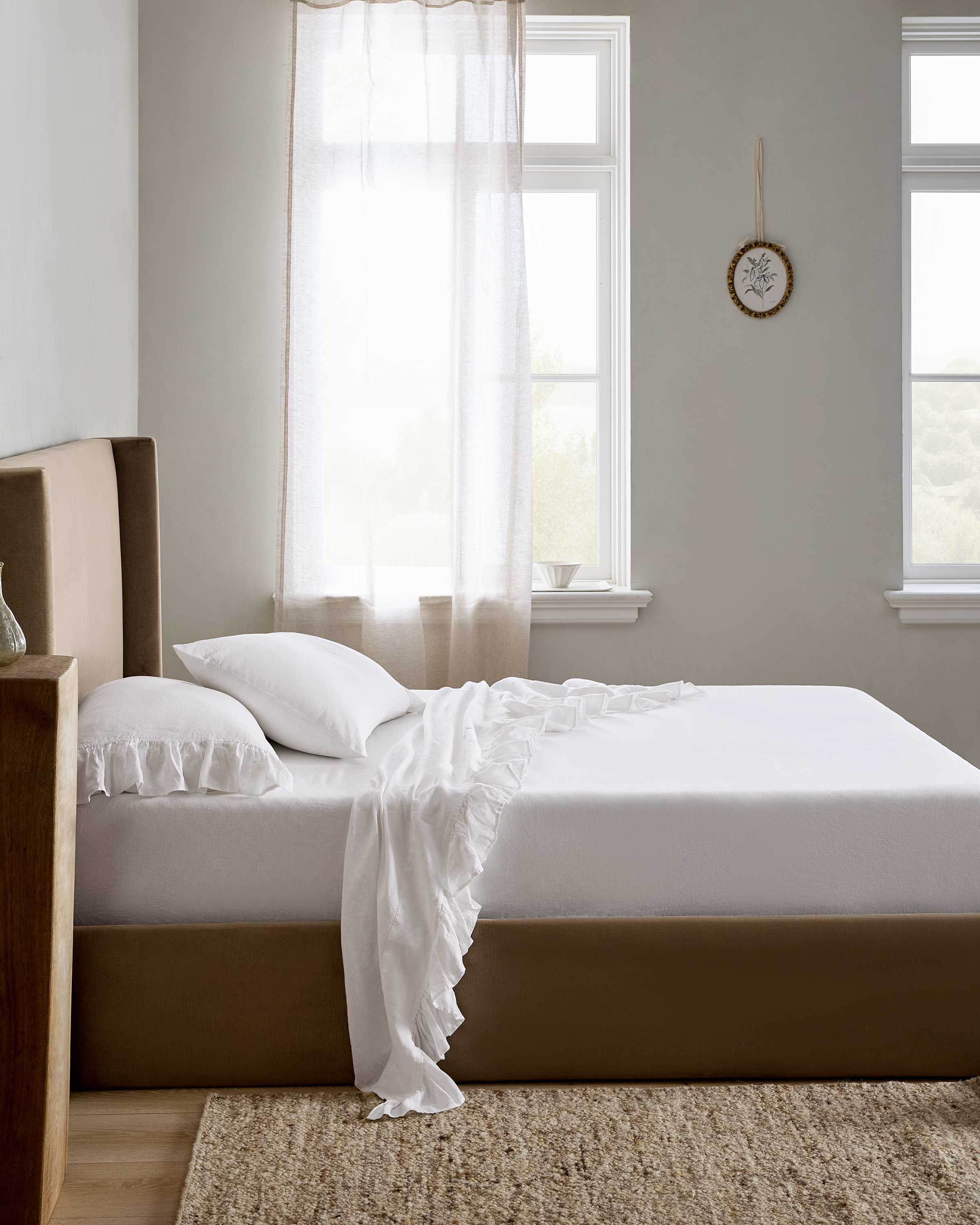 U-BEDD-590-WHIT-0288 EDITED