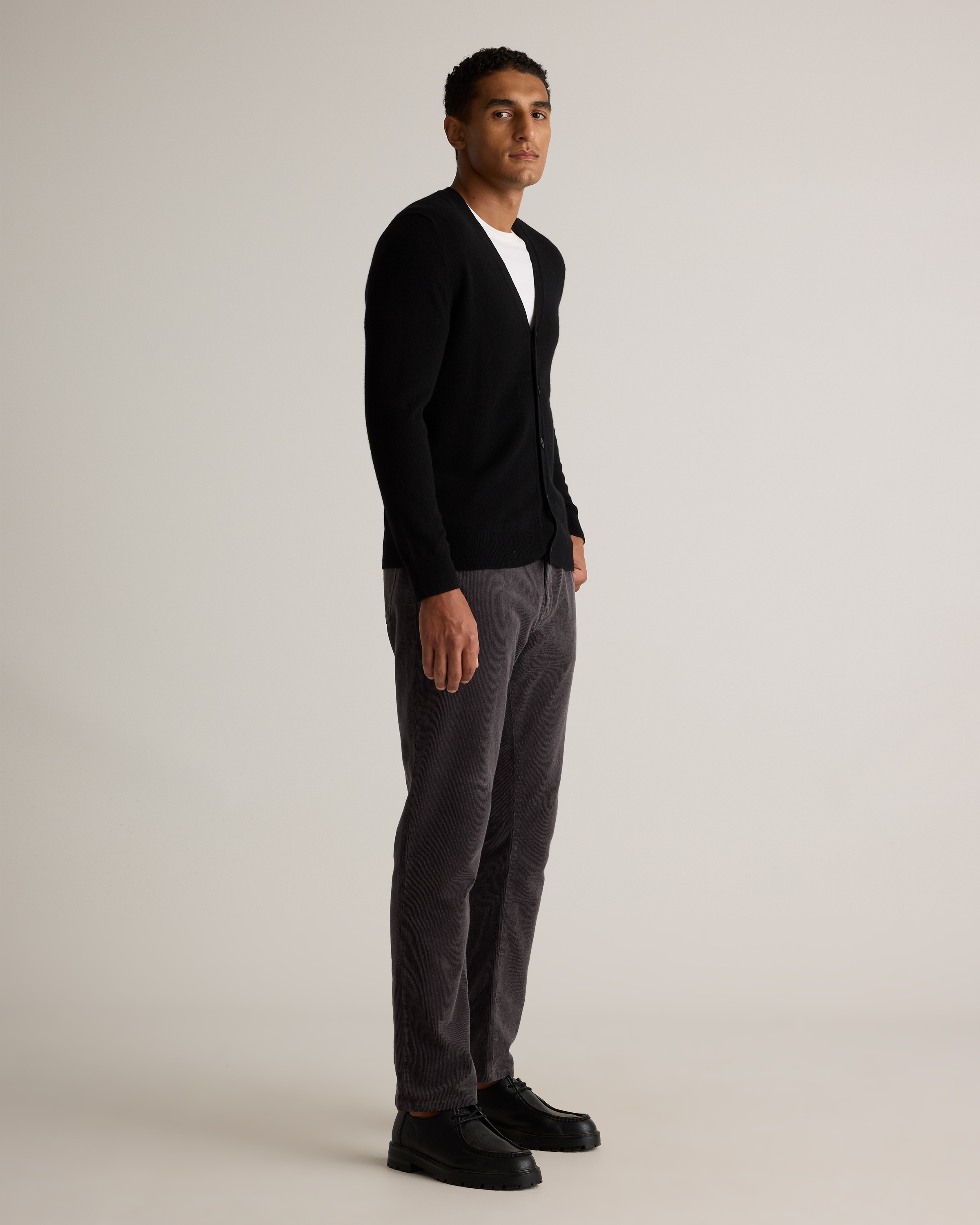【INCHANT ME】Corduroy Semi-Wide Half Pants INCHANT ME】Corduroy Semi-Wide Half Pants