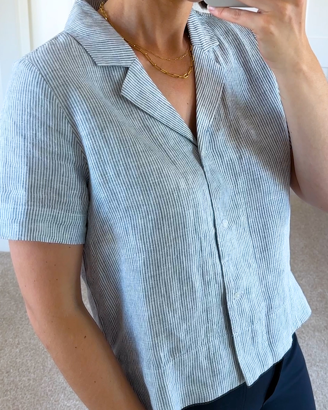 100- European Linen Short Sleeve Shirt Blue-Pinstripe Aimee Reiff 4x5 Thumbnail