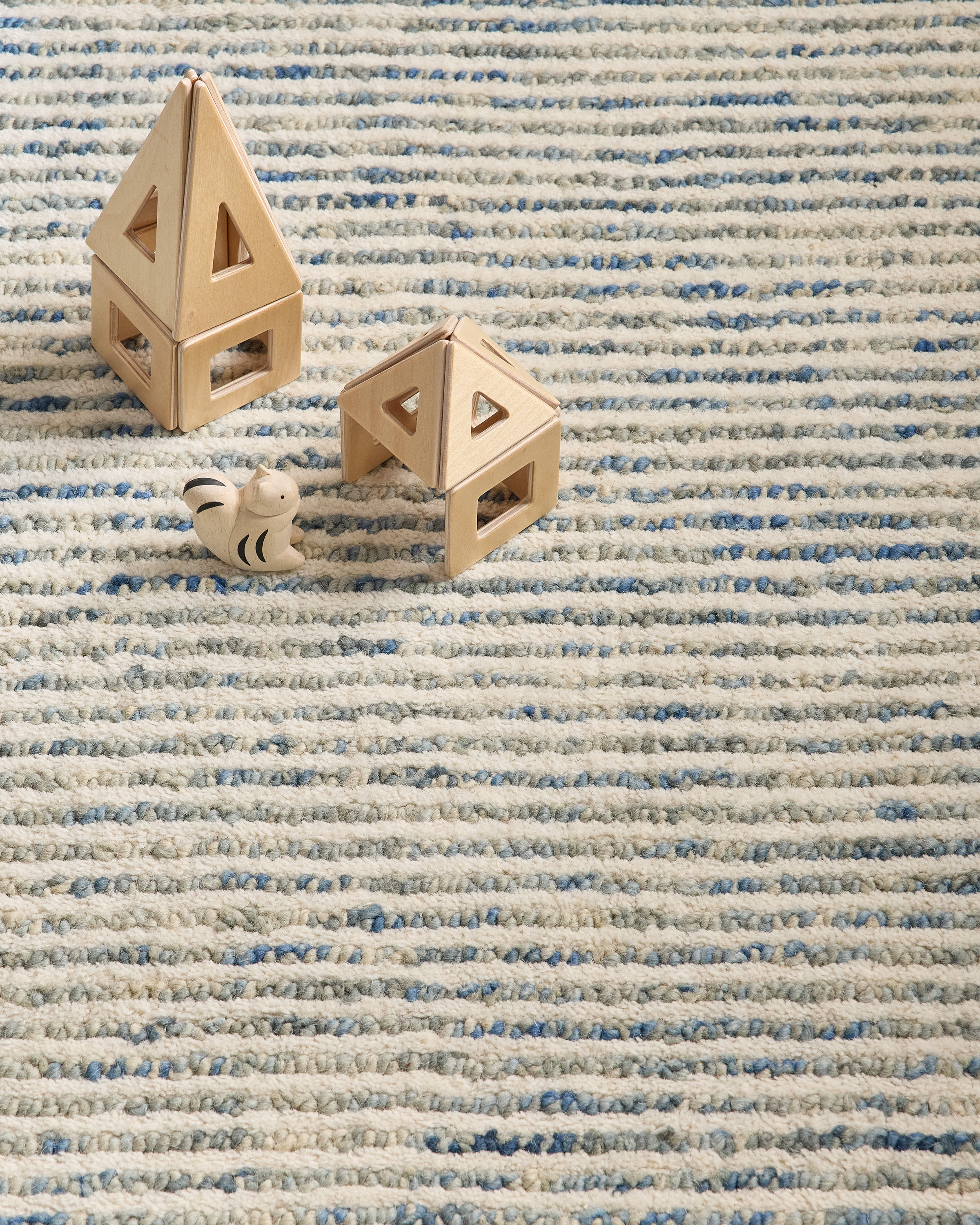U-RUG-1733-BLU-5X8-0219_EDITED