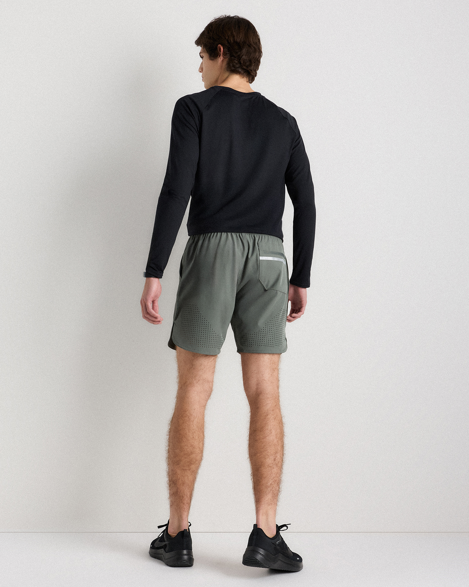 Sweat Tech Training Short - 7