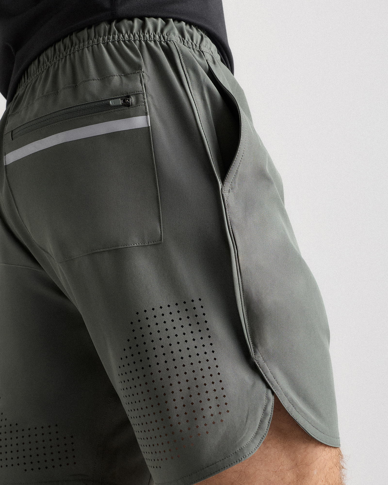 Sweat Tech Training Short - 7
