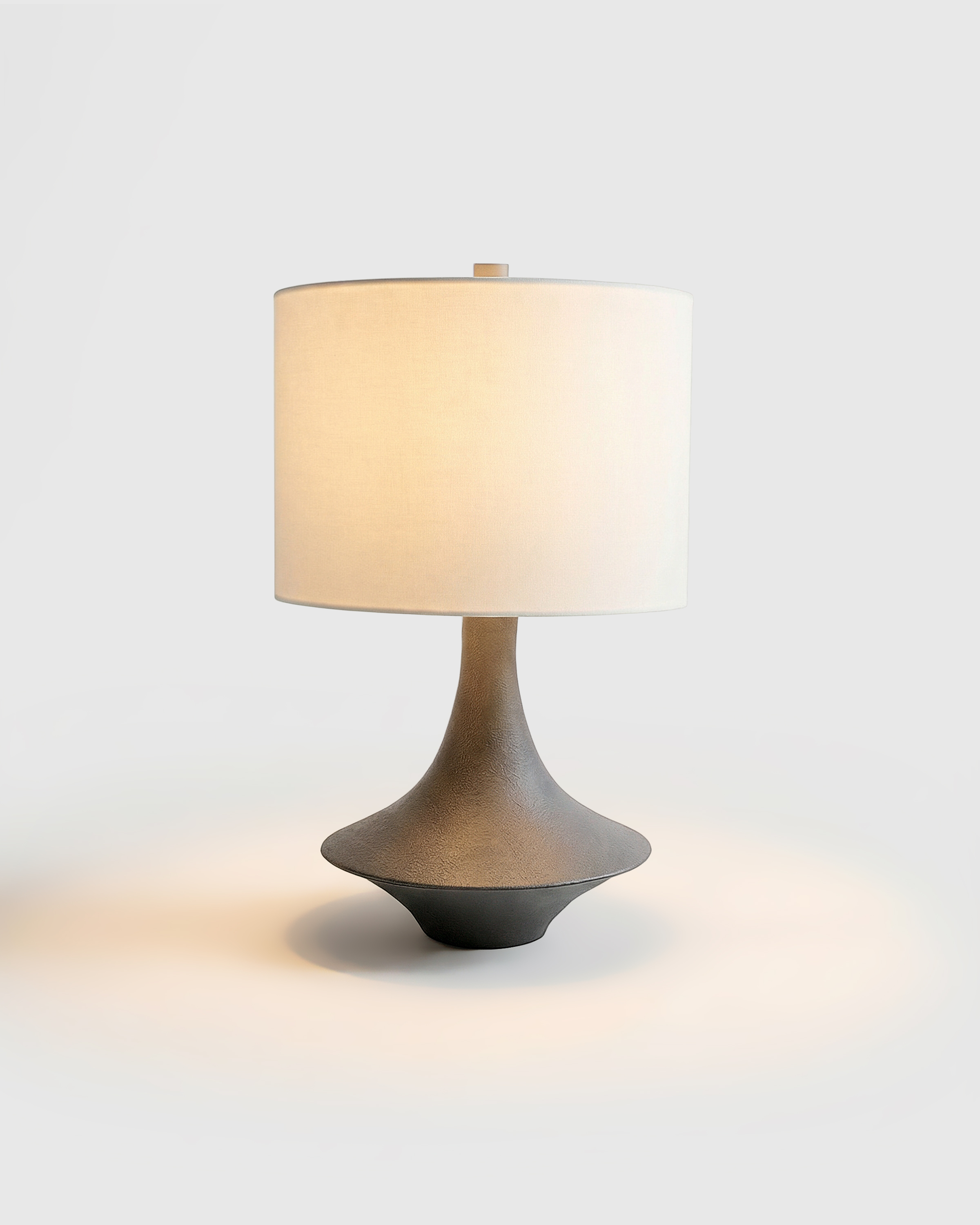 Sculptural Resin Table Lamp in Black