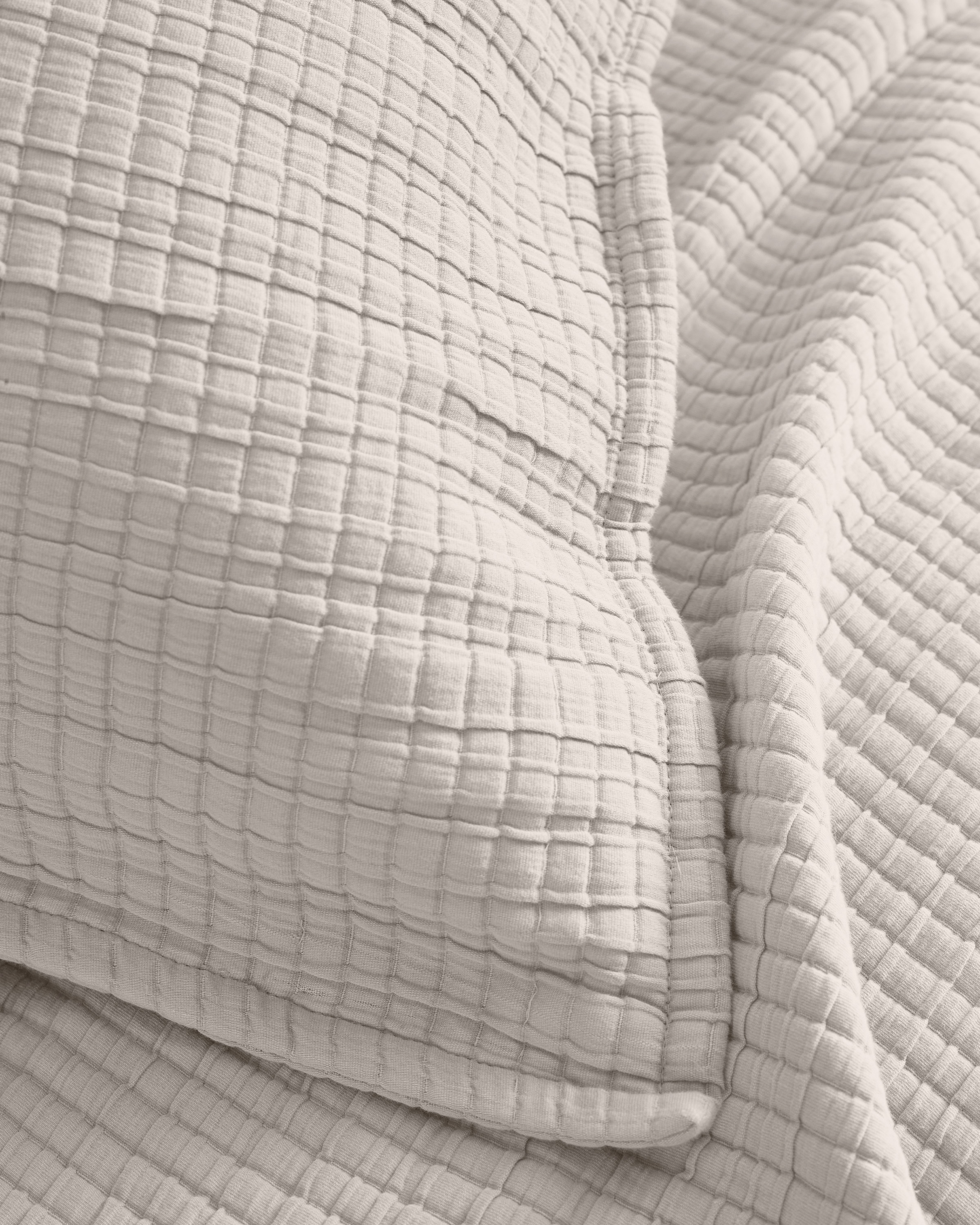 Organic Ribbed Cotton Coverlet Set - Sand, King/Cal King