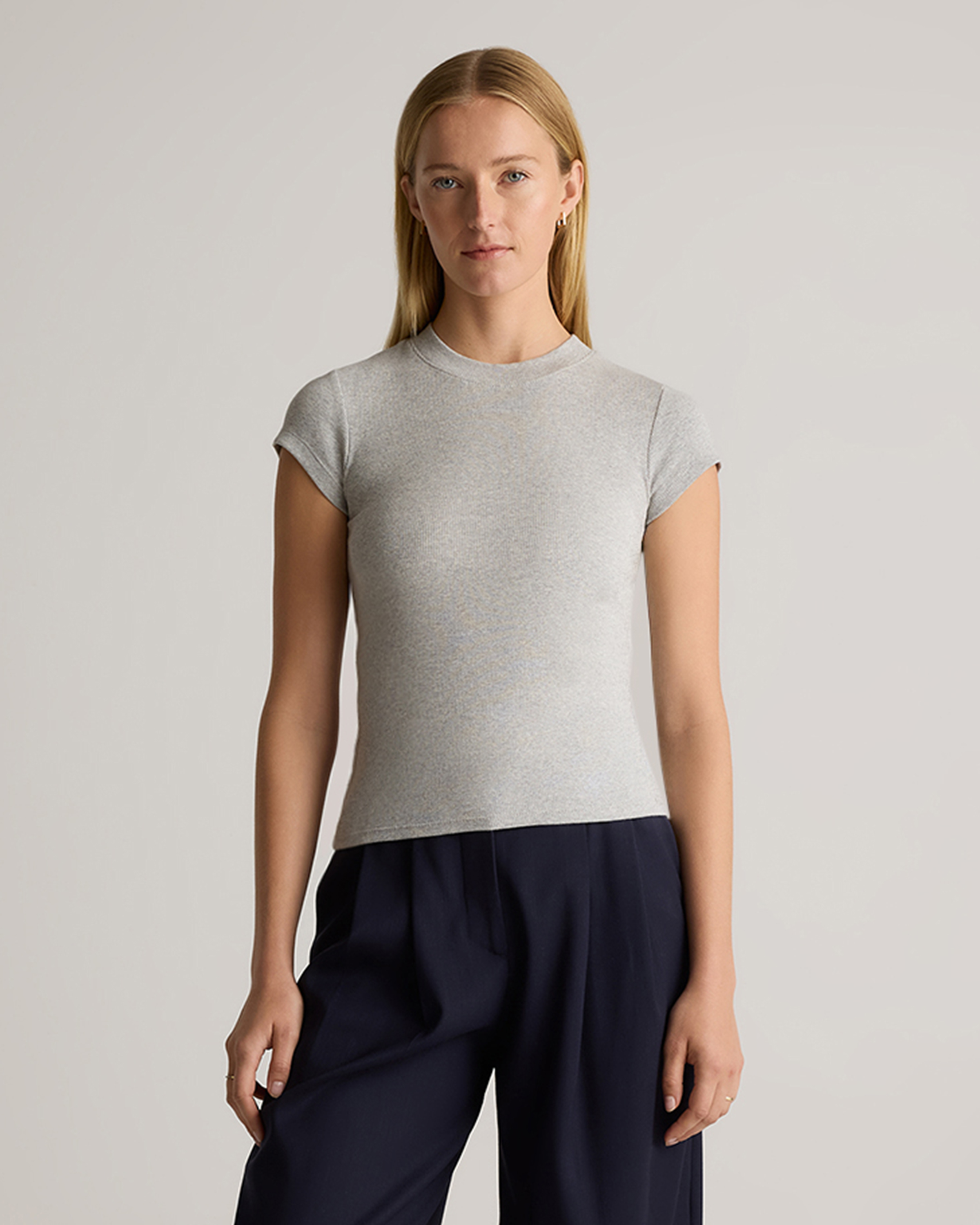 Quince Women's Micro-rib Crewneck T-shirt In Gray