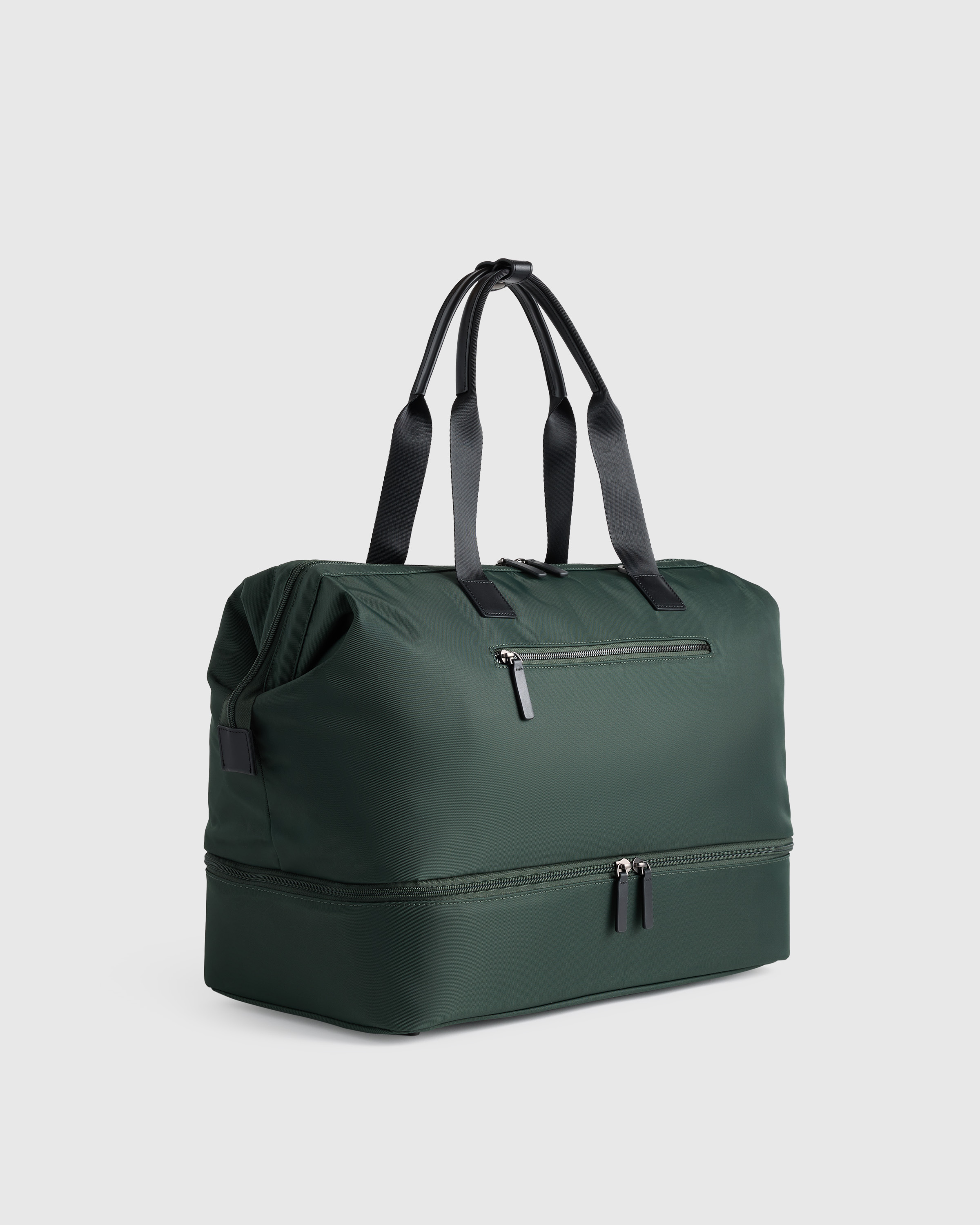 Voyage Nylon Dual Compartment Weekender in Dark Green